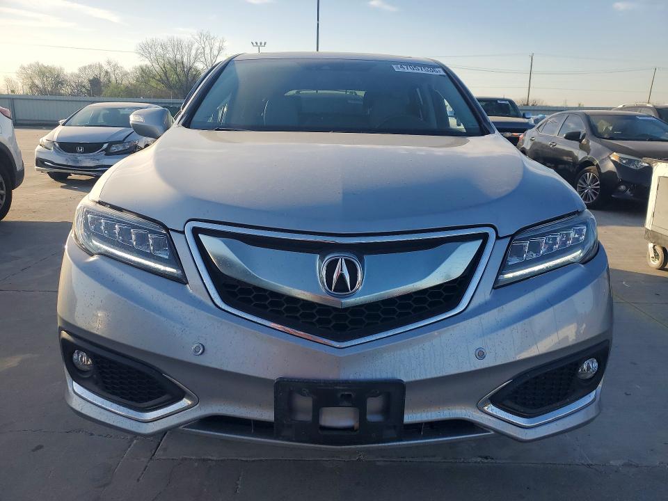47057536 :رقم المزاد ، 5J8TB3H77JL005188 vin ، 2018 Acura Rdx مزاد بيع