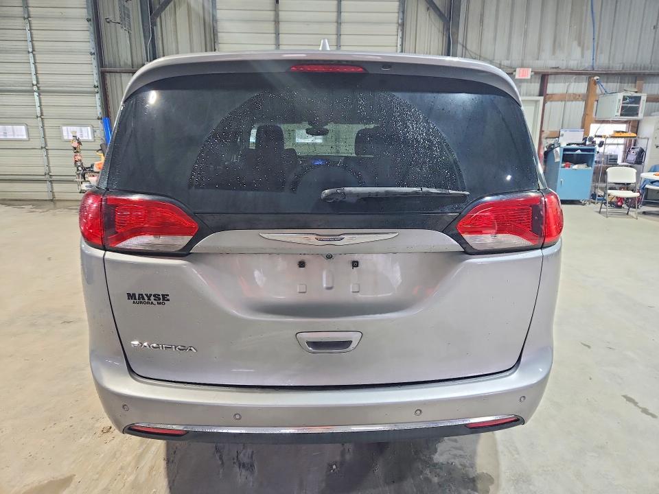 2017 Chrysler Pacifica მანქანა იყიდება აუქციონზე, vin: 2C4RC1BG4HR787826, აუქციონის ნომერი: 45487406
