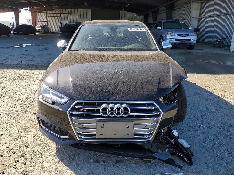 Продажа на аукционе авто 2018 Audi S4, vin: WAUB4AF49JA207556, номер лота: 41614616