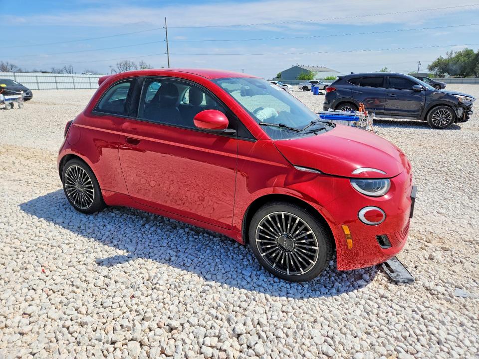 47140096 :رقم المزاد ، ZFAFFAA48RX209773 vin ، 2024 Fiat 500 مزاد بيع