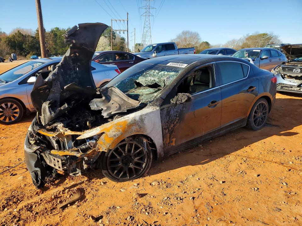 45688506 :رقم المزاد ، 19VDE1F5XDE001867 vin ، 2013 Acura Ilx مزاد بيع