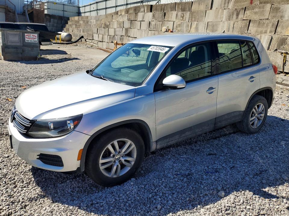 45703946 :رقم المزاد ، WVGAV7AX8DW541676 vin ، 2013 Volkswagen Tiguan مزاد بيع