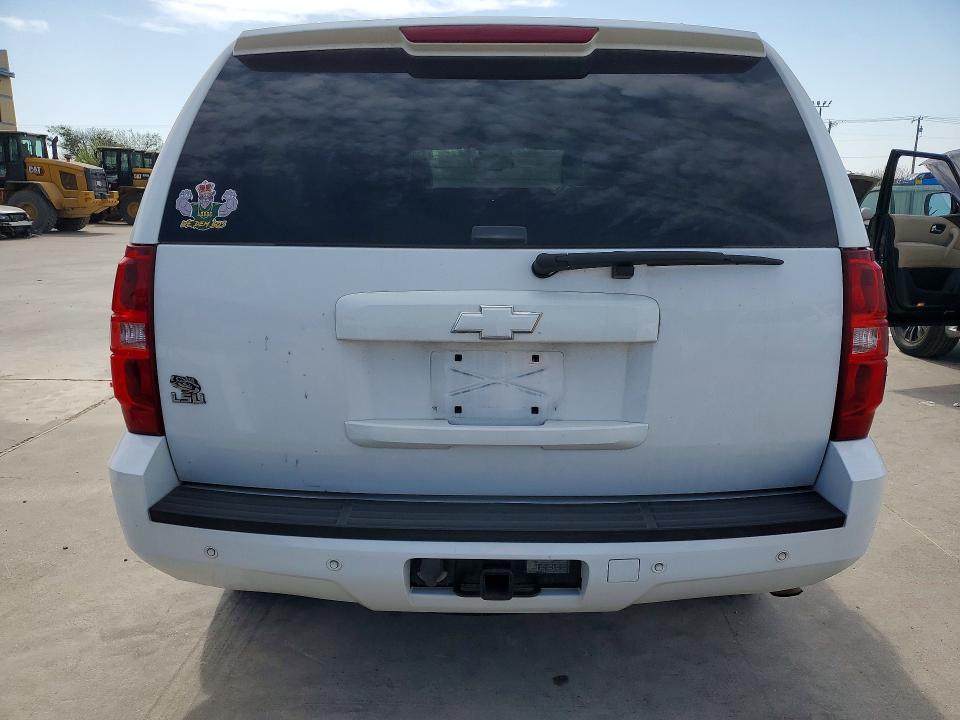 Продажа на аукционе авто 2008 Chevrolet Tahoe, vin: 1GNFC13J58R156464, номер лота: 45697576
