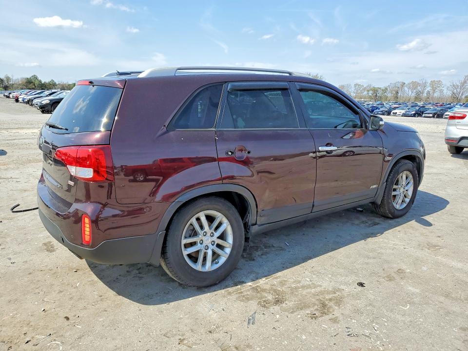 Продажа на аукционе авто 2015 Kia Sorento, vin: 5XYKTDA6XFG636762, номер лота: 48354836