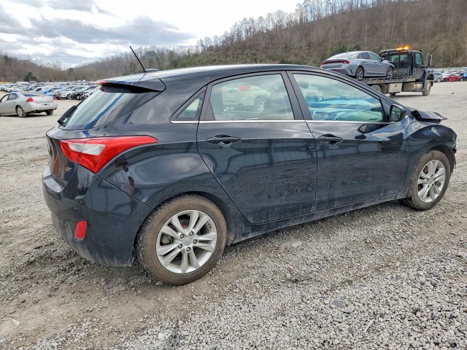 Продажа на аукционе авто 2015 Hyundai Elantra Gt, vin: KMHD35LH8FU243477, номер лота: 45633826