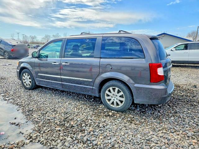 77216045 :رقم المزاد ، 2C4RC1BG1FR562552 vin ، 2015 Chrysler Town & Country مزاد بيع