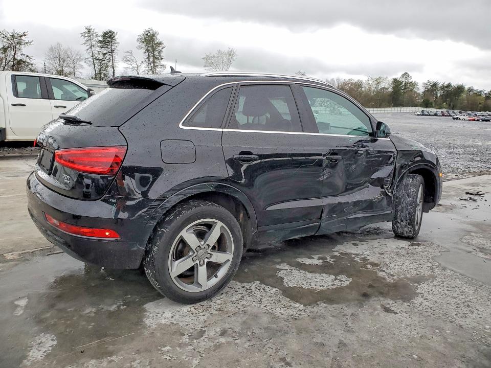 Aukcja sprzedaży 2015 Audi Q3, vin: WA1EFCFS4FR010642, numer aukcji: 45749336