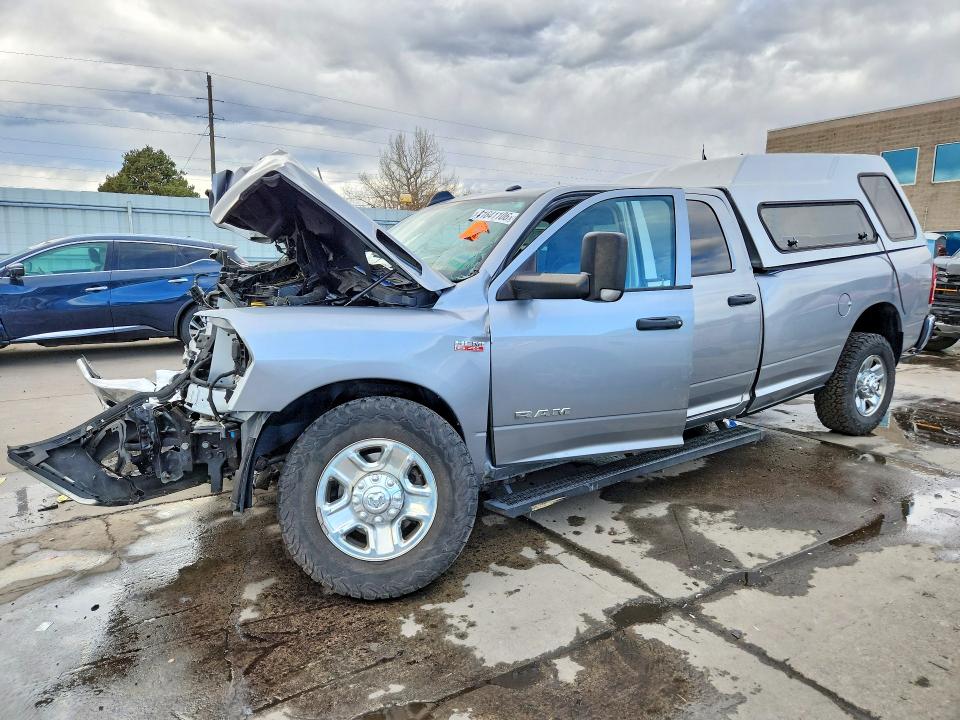 41641106 :رقم المزاد ، 3C6UR5HJ1KG591186 vin ، 2019 Ram 2500 مزاد بيع