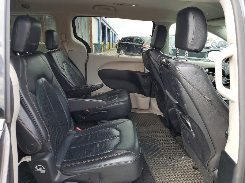 Продажа на аукционе авто 2018 Chrysler Pacifica, vin: 2C4RC1EG2JR212707, номер лота: 45642126