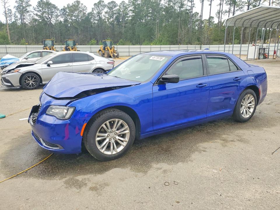 Продажа на аукционе авто 2018 Chrysler 300, vin: 2C3CCAAG0JH293972, номер лота: 45779736