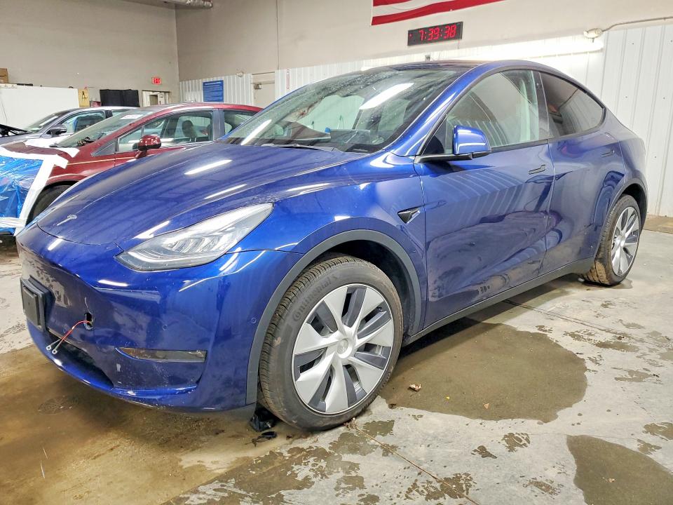 Продаж на аукціоні авто 2021 Tesla Model Y, vin: 5YJYGDEE3MF285892, номер лоту: 46432566