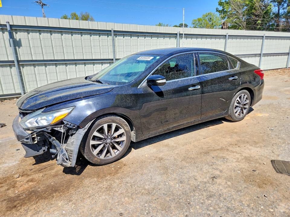 Продажа на аукционе авто 2017 Nissan Altima, vin: 1N4AL3AP3HC231080, номер лота: 46499326