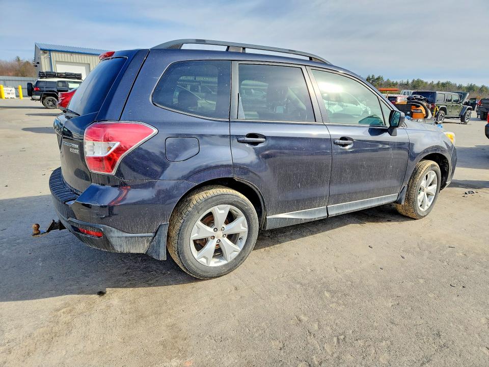 47521216 :رقم المزاد ، JF2SJADC4FH585208 vin ، 2015 Subaru Forester مزاد بيع