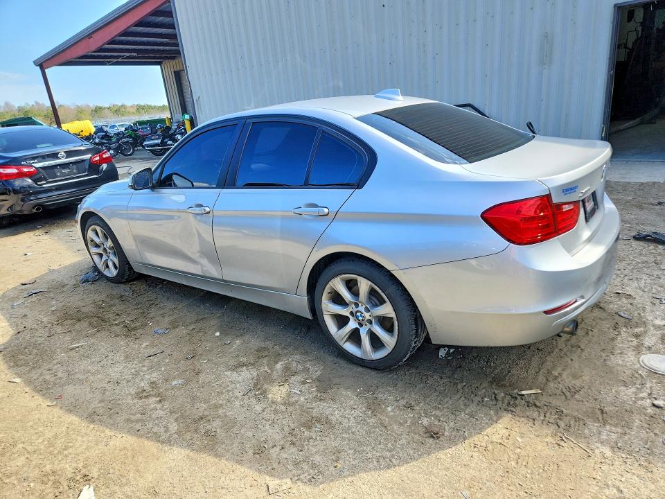 47560406 :رقم المزاد ، WBA3C3C56DF981691 vin ، 2013 Bmw 320 مزاد بيع