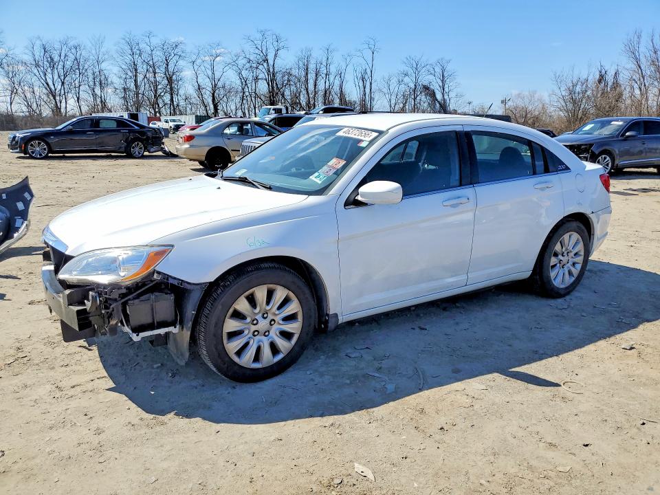 Продаж на аукціоні авто 2013 Chrysler 200, vin: 1C3CCBAB8DN641653, номер лоту: 46372656