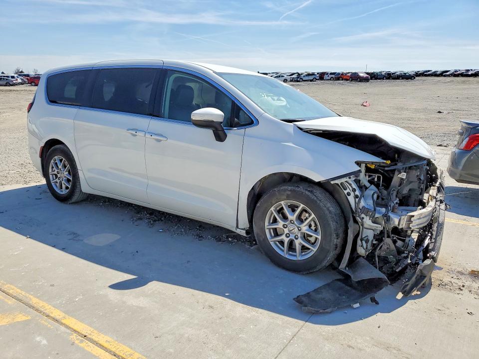 47255976 :رقم المزاد ، 2C4RC1BGXPR510970 vin ، 2023 Chrysler Pacifica مزاد بيع