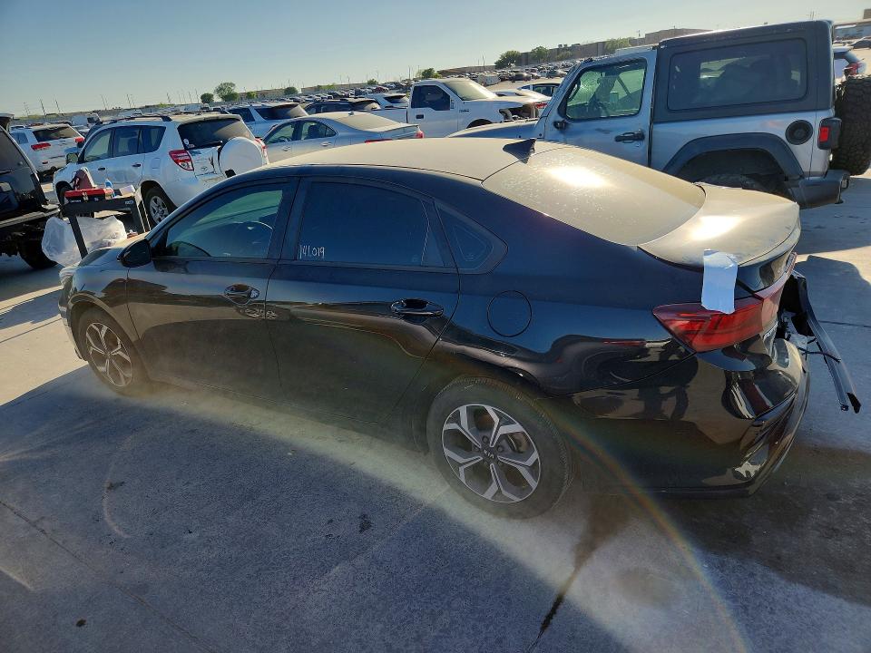 2019 Kia Forte მანქანა იყიდება აუქციონზე, vin: 3KPF24AD7KE050739, აუქციონის ნომერი: 74276285