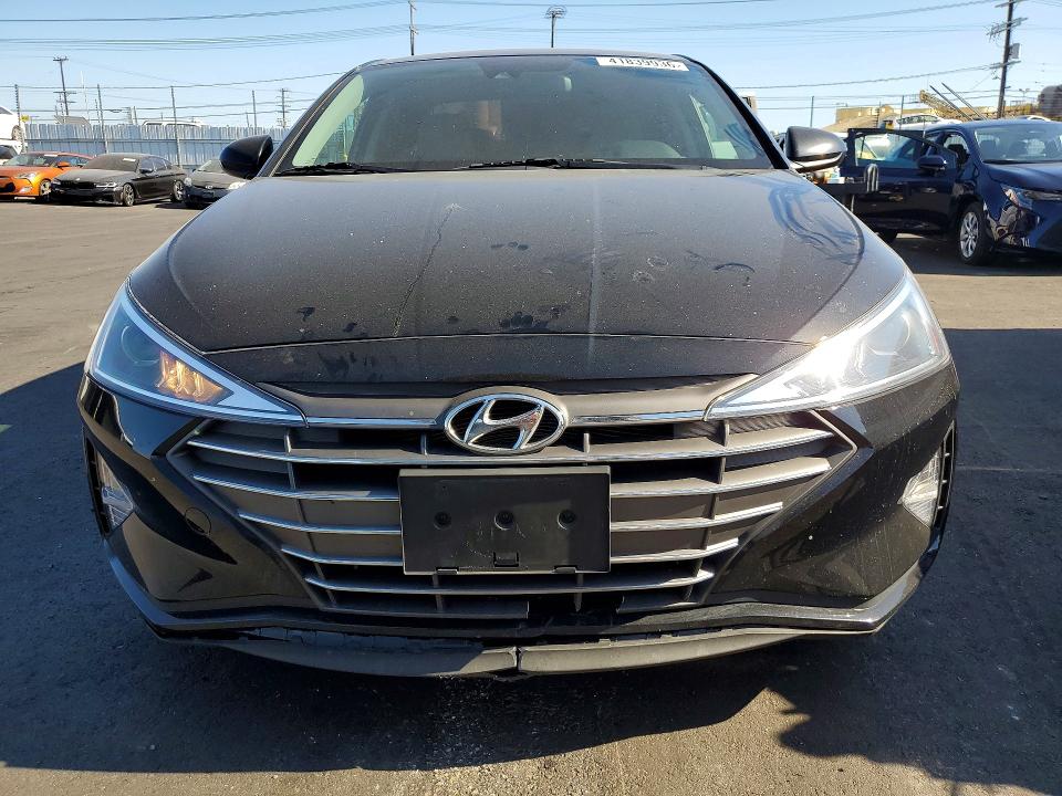 Продажа на аукционе авто 2019 Hyundai Elantra, vin: KMHD84LF1KU843486, номер лота: 41839936