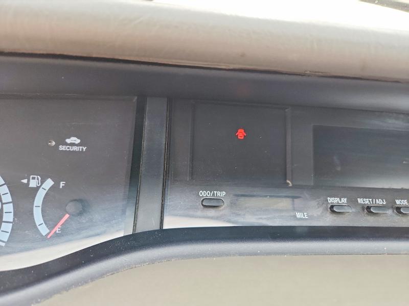 46054286 :رقم المزاد ، 4T1BF28B9YU108156 vin ، 2000 Toyota Avalon مزاد بيع