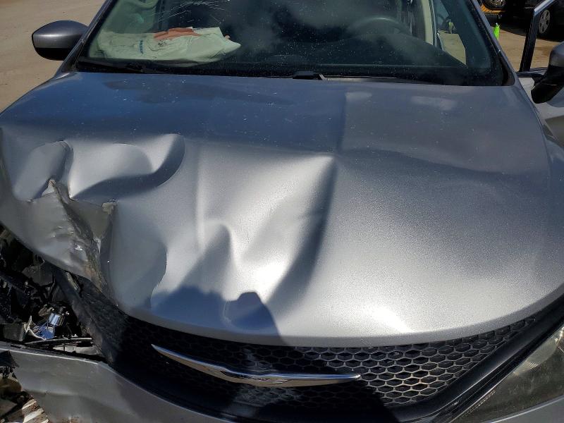 41940466 :رقم المزاد ، 2C4RC1AG1JR111230 vin ، 2018 Chrysler Pacifica مزاد بيع