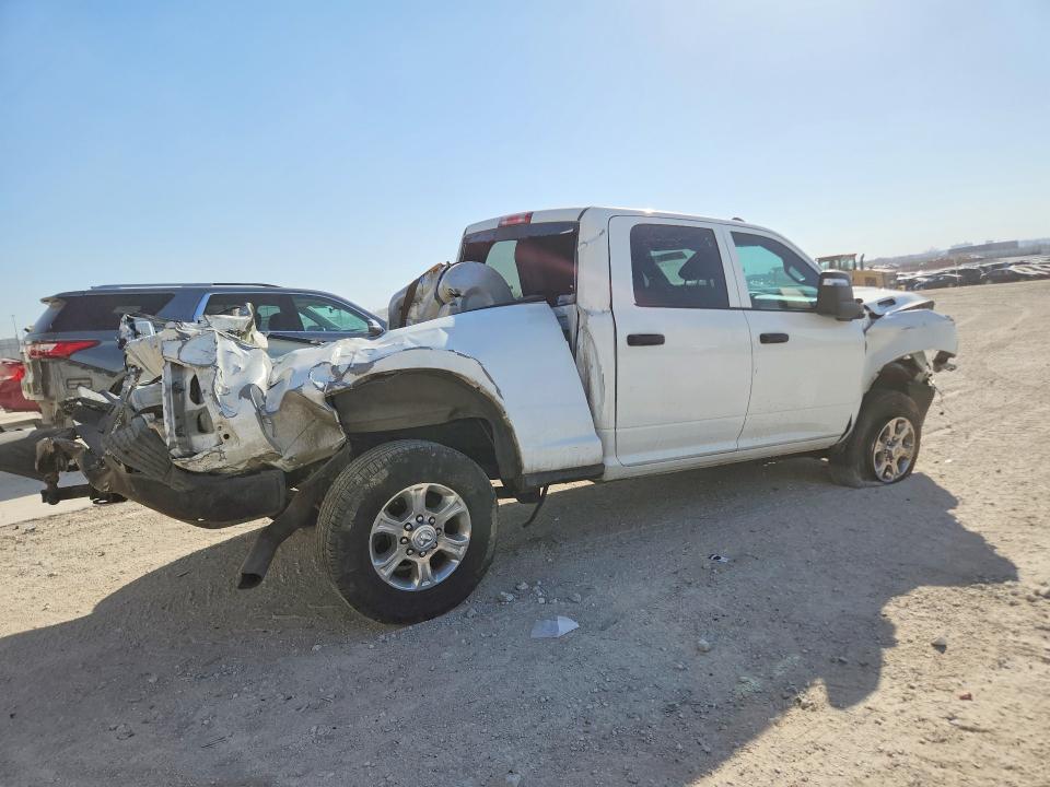 Продаж на аукціоні авто 2024 Ram 2500, vin: 3C6UR5CL2RG244002, номер лоту: 46732036