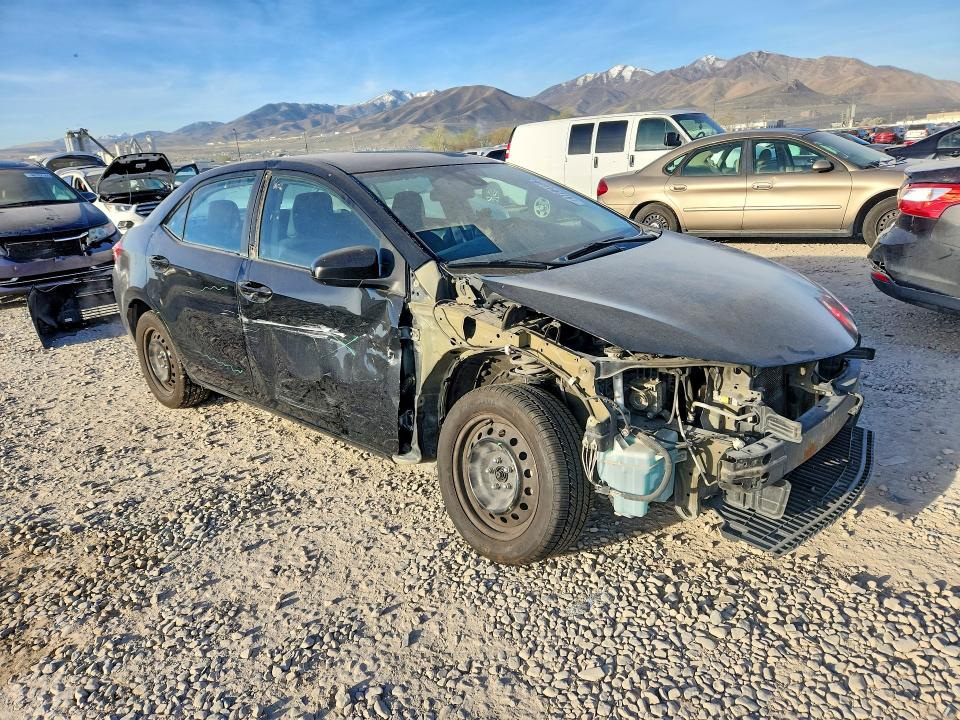 47204496 :رقم المزاد ، 5YFBURHE9KP866158 vin ، 2019 Toyota Corolla مزاد بيع