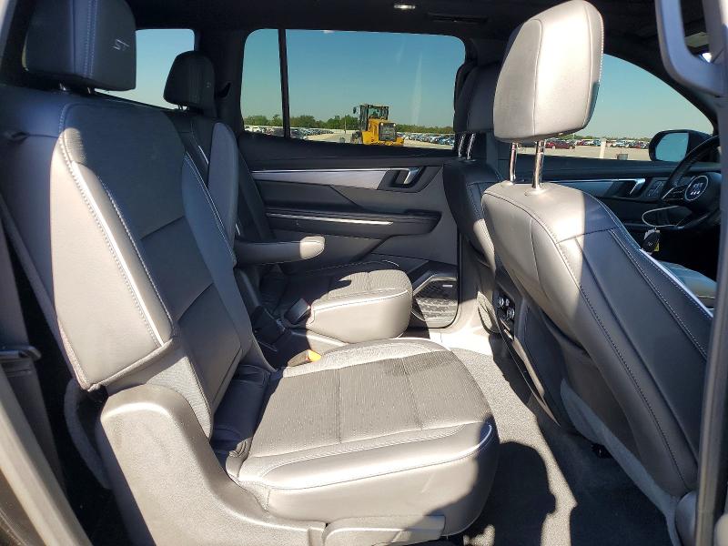 47105556 :رقم المزاد ، 5GAERBRS9SJ147413 vin ، 2025 Buick Enclave مزاد بيع