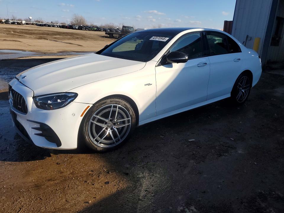 Продаж на аукціоні авто 2022 Mercedes-benz E, vin: W1KZF6BB4NB088477, номер лоту: 42070946