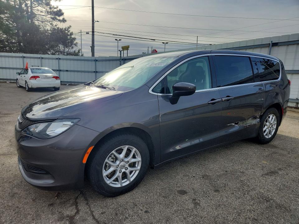 Продаж на аукціоні авто 2022 Chrysler Voyager, vin: 2C4RC1CG7NR158118, номер лоту: 78826555