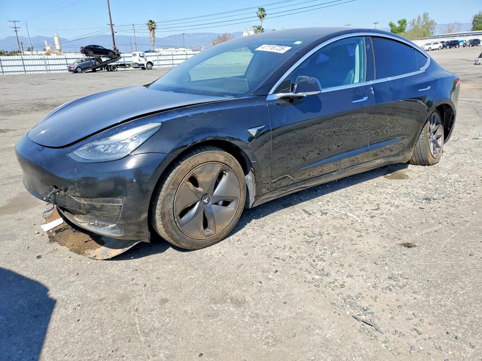 47116726 :رقم المزاد ، 5YJ3E1EA7KF397796 vin ، 2019 Tesla Model 3 مزاد بيع