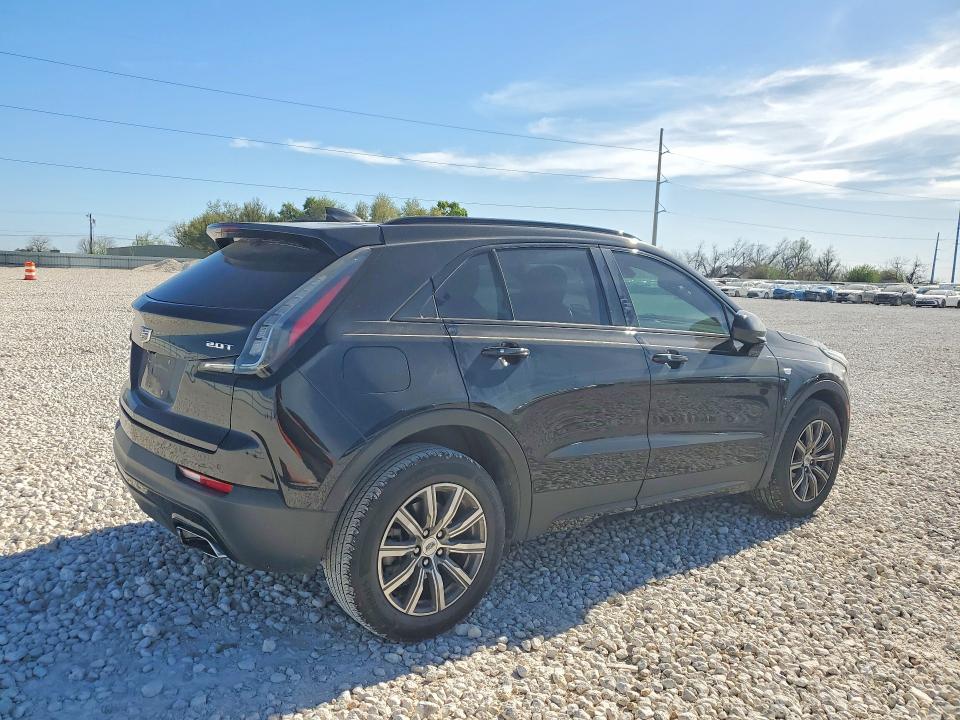 46065696 :رقم المزاد ، 1GYFZER42KF227526 vin ، 2019 Cadillac Xt4 مزاد بيع
