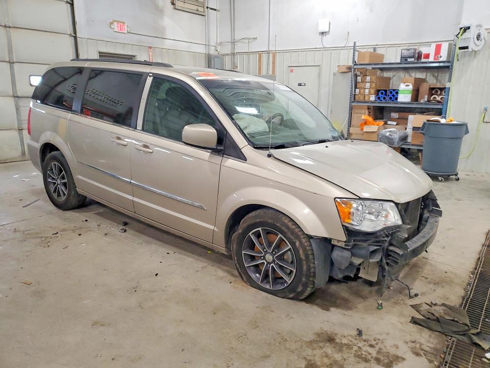 Продаж на аукціоні авто 2015 Chrysler Town & Country, vin: 2C4RC1BG8FR677357, номер лоту: 46376306