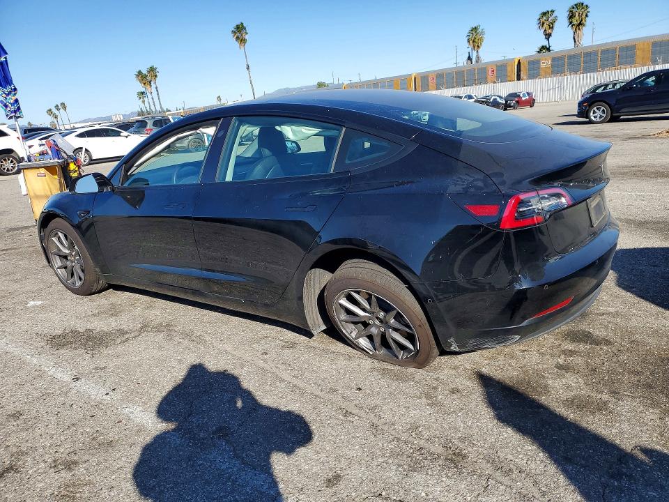 2022 Tesla Model 3 მანქანა იყიდება აუქციონზე, vin: 5YJ3E1EB4NF133819, აუქციონის ნომერი: 41898316