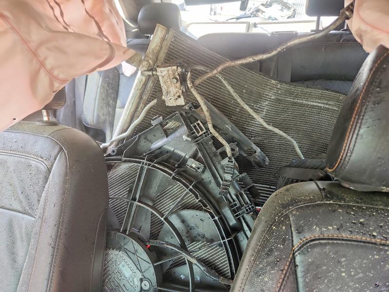 45590936 :رقم المزاد ، 2GNAXXEV3L6215677 vin ، 2020 Chevrolet Equinox مزاد بيع