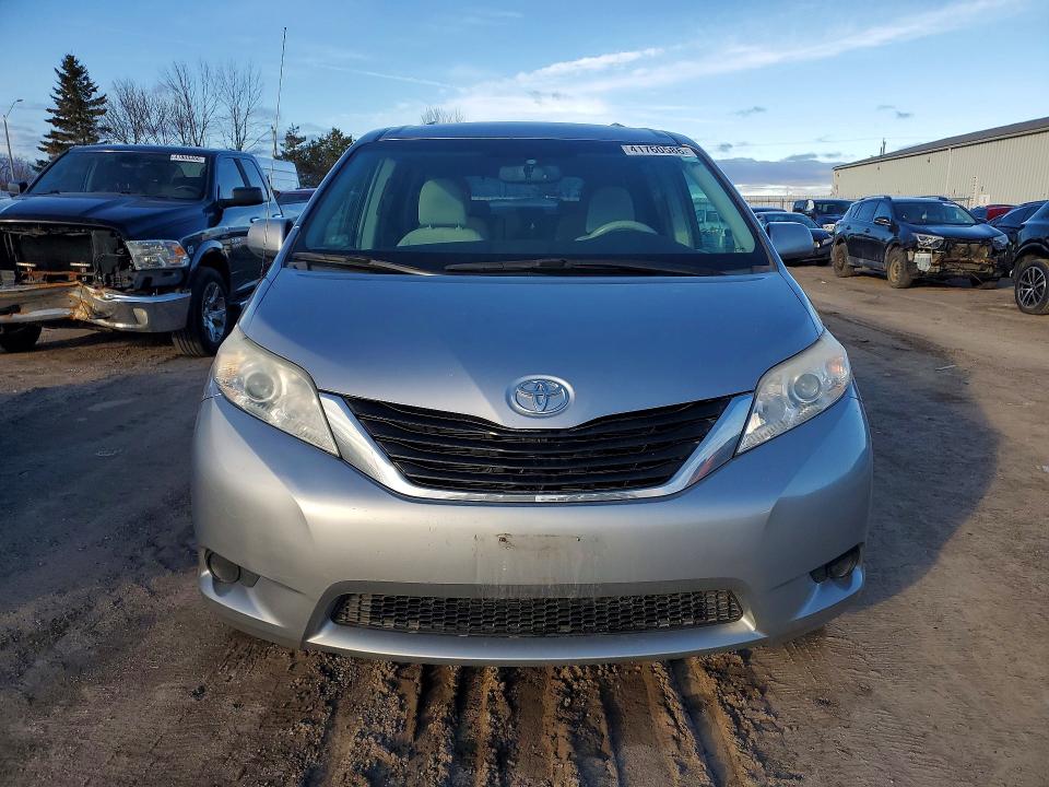 Aukcja sprzedaży 2012 Toyota Sienna, vin: 5TDJK3DC1CS034664, numer aukcji: 41760586