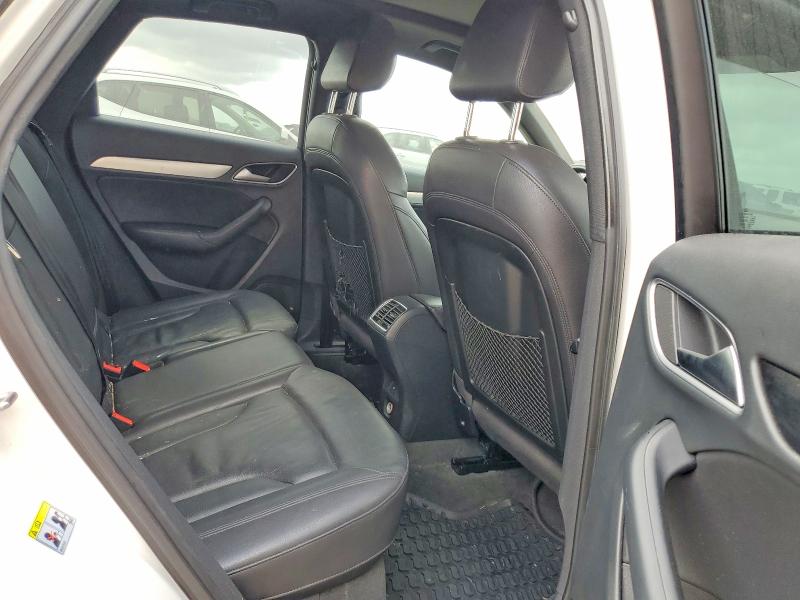 79771135 :رقم المزاد ، WA1BCCFS1JR013292 vin ، 2018 Audi Q3 مزاد بيع
