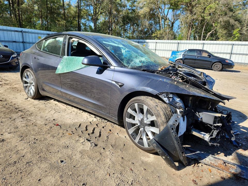 Продажа на аукционе авто 2024 Tesla Model 3, vin: 5YJ3E1EA9RF752672, номер лота: 46039006