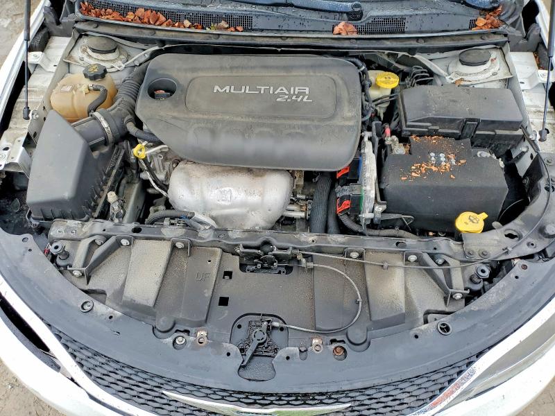 Продаж на аукціоні авто 2015 Chrysler 200, vin: 1C3CCCABXFN662528, номер лоту: 46850166