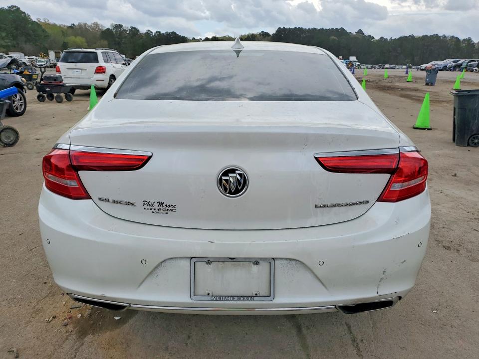 45782436 :رقم المزاد ، 1G4ZR5SS7HU125828 vin ، 2017 Buick Lacrosse مزاد بيع