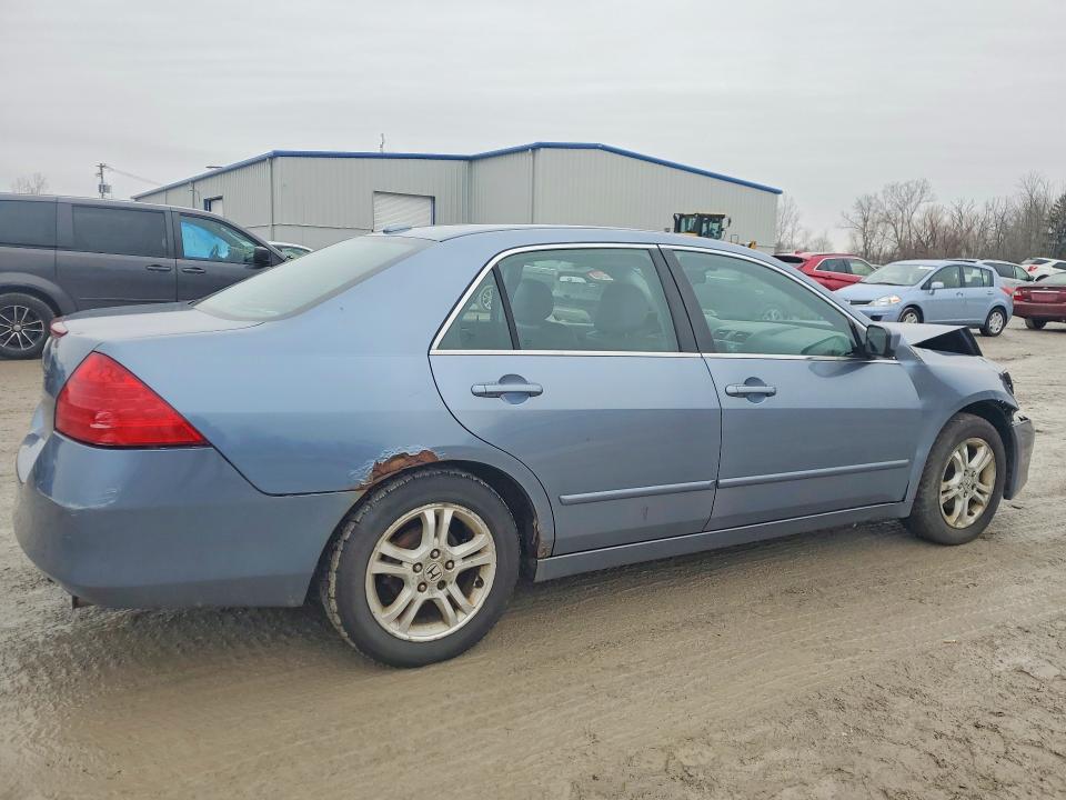 77701115 :رقم المزاد ، 1HGCM56867A070880 vin ، 2007 Honda Accord مزاد بيع