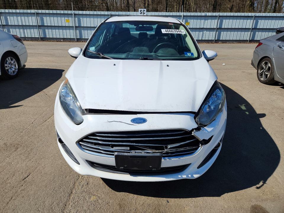 46663946 :رقم المزاد ، 3FADP4BJ2EM194650 vin ، 2014 Ford Fiesta مزاد بيع