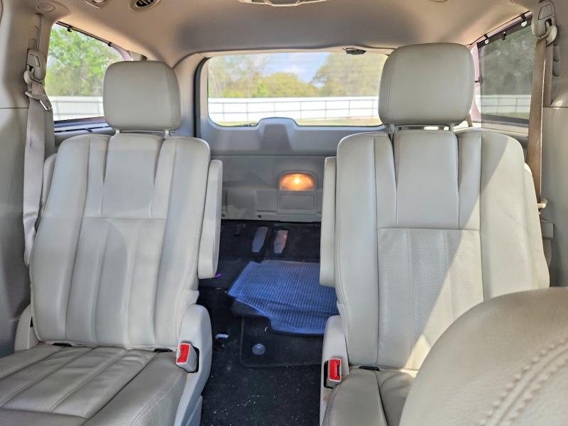 47637226 :رقم المزاد ، 2C4RC1CG9DR777365 vin ، 2013 Chrysler Town & Country مزاد بيع