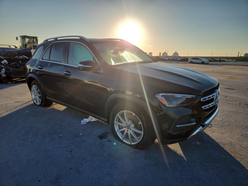 Продажа на аукционе авто 2024 Mercedes-benz Gle, vin: 4JGFB4FB0RB115103, номер лота: 45816166