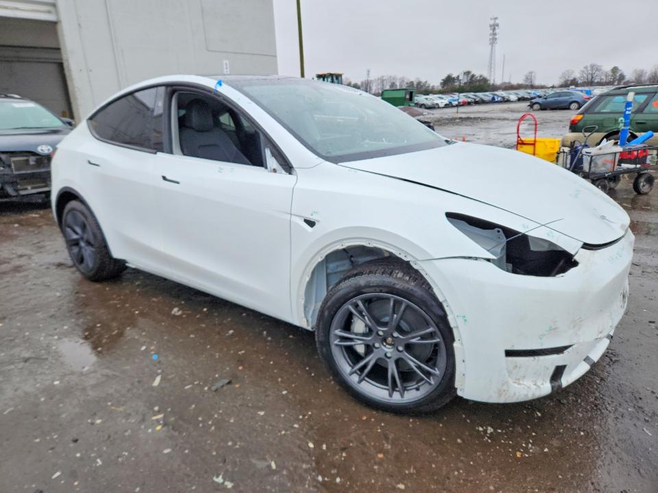 Aukcja sprzedaży 2024 Tesla Model Y, vin: 7SAYGDEE5RA329415, numer aukcji: 78393825