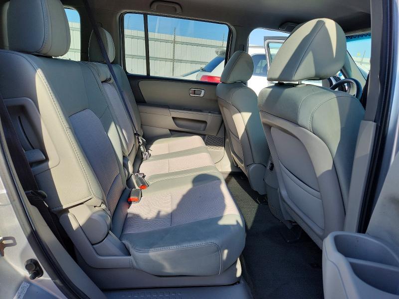47995596 :رقم المزاد ، 5FNYF4H47CB504731 vin ، 2012 Honda Pilot مزاد بيع