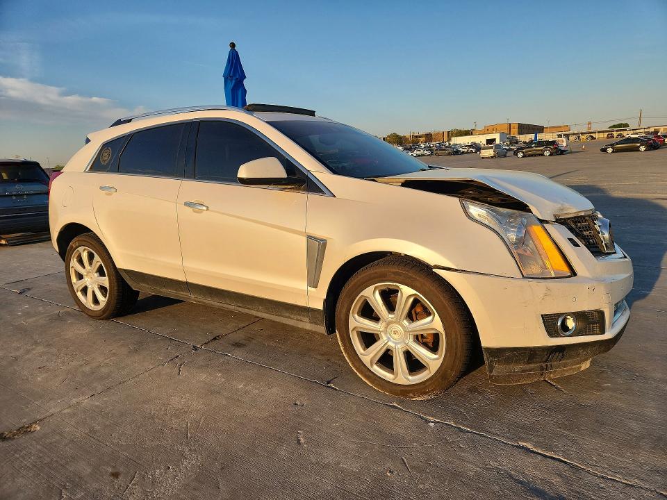 2014 Cadillac Srx მანქანა იყიდება აუქციონზე, vin: 3GYFNGE34ES645767, აუქციონის ნომერი: 46875346