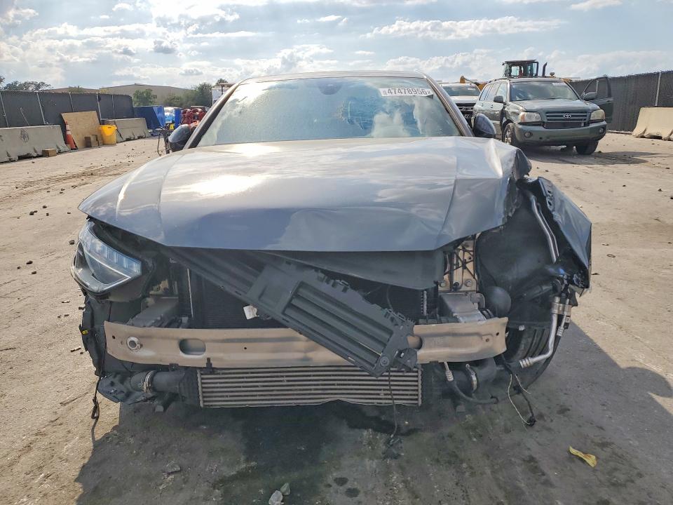 2021 Audi A4 მანქანა იყიდება აუქციონზე, vin: WAUEAAF42MN010831, აუქციონის ნომერი: 47478956