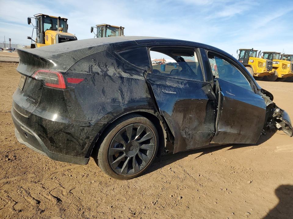 2022 Tesla Model Y მანქანა იყიდება აუქციონზე, vin: 7SAYGAEE2NF433470, აუქციონის ნომერი: 45966506