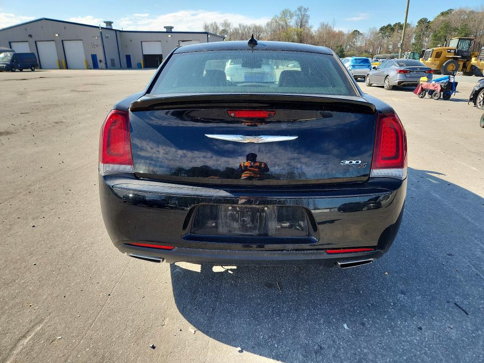 Продаж на аукціоні авто 2019 Chrysler 300, vin: 2C3CCABT2KH580419, номер лоту: 41951746