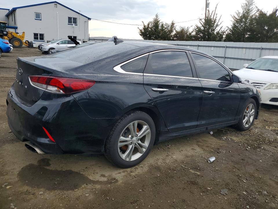 41913526 :رقم المزاد ، 5NPE34AF4JH664541 vin ، 2018 Hyundai Sonata مزاد بيع